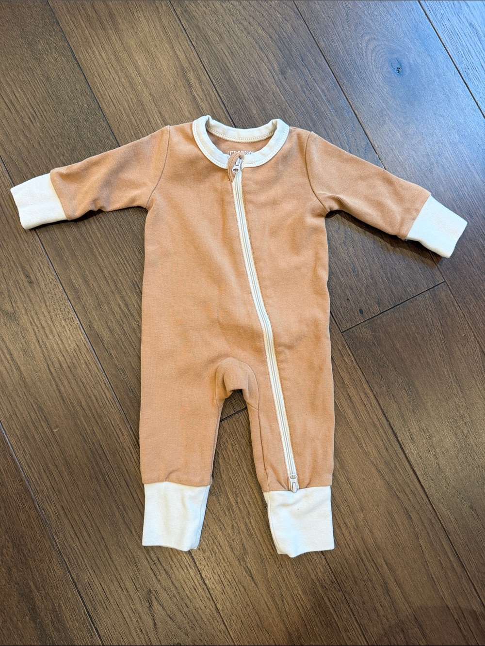 Little Bipsy 0-3 Month Footless Onesie - Tan/Cream - C39-097